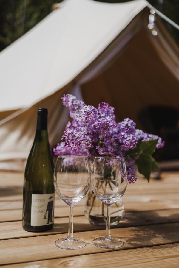Falkeroed - Lyxig Glamping I Naturreservat Ink Frukost Grebbestad Exterior photo