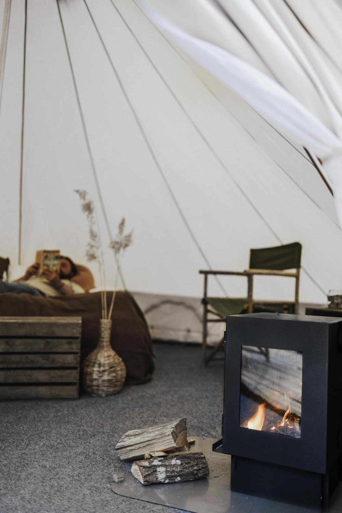 Falkeroed - Lyxig Glamping I Naturreservat Ink Frukost Grebbestad Exterior photo