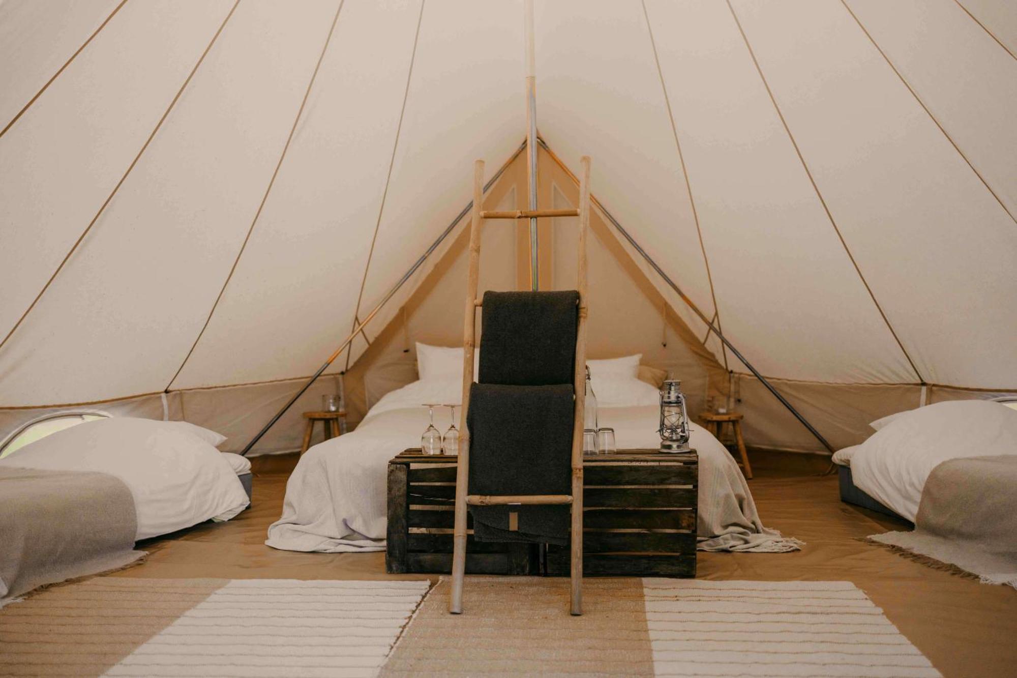 Falkeroed - Lyxig Glamping I Naturreservat Ink Frukost Grebbestad Exterior photo