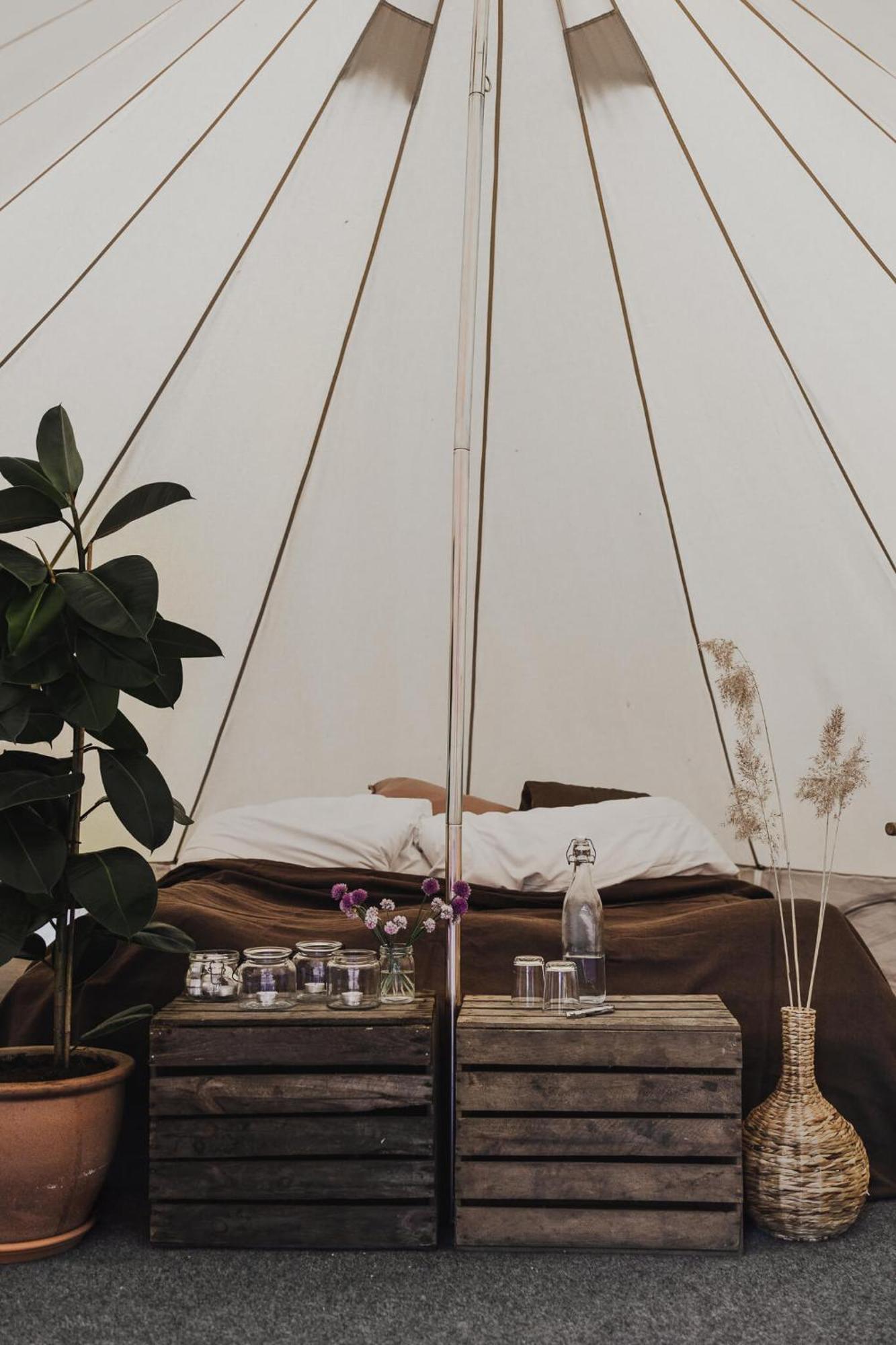 Falkeroed - Lyxig Glamping I Naturreservat Ink Frukost Grebbestad Exterior photo
