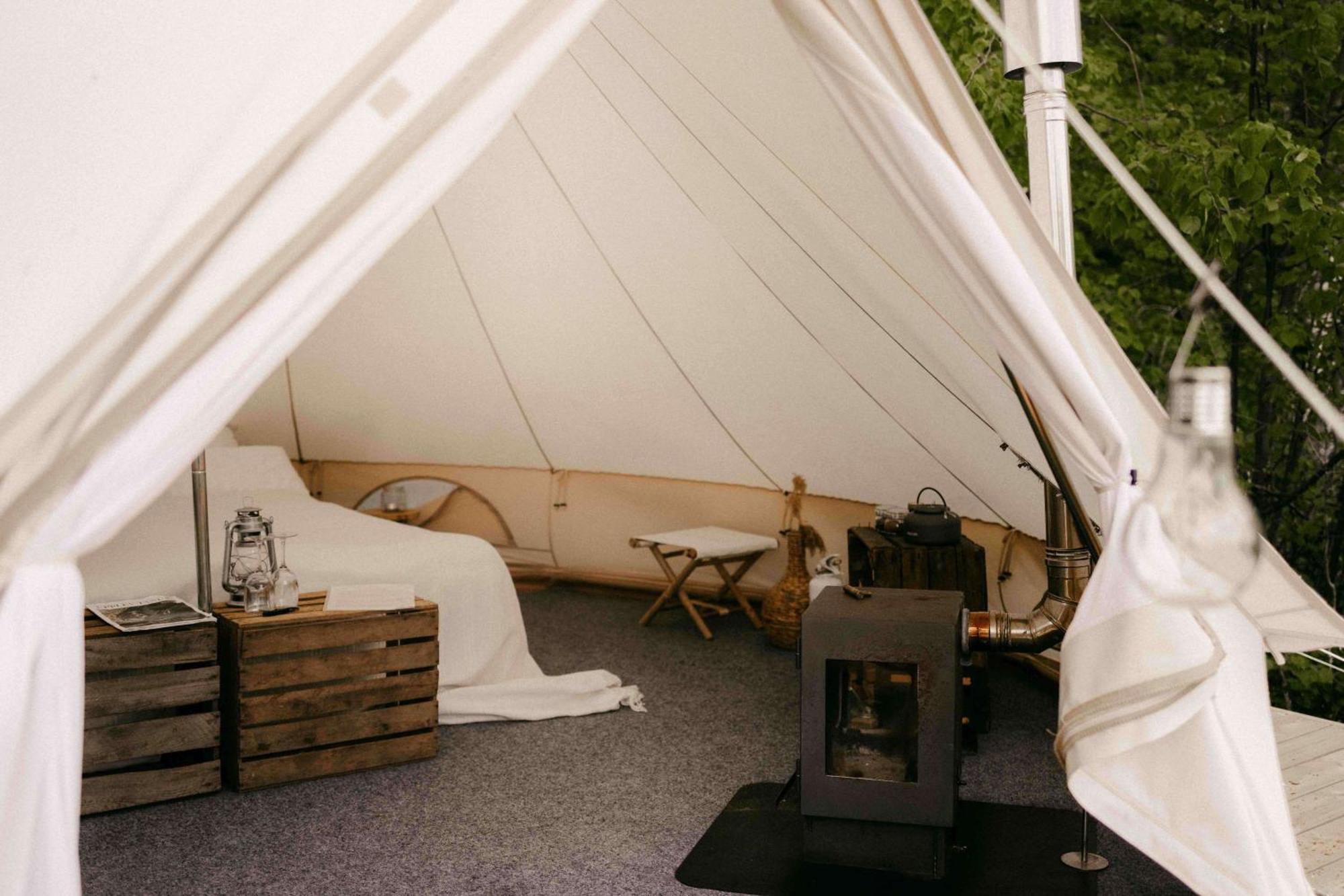Falkeroed - Lyxig Glamping I Naturreservat Ink Frukost Grebbestad Exterior photo