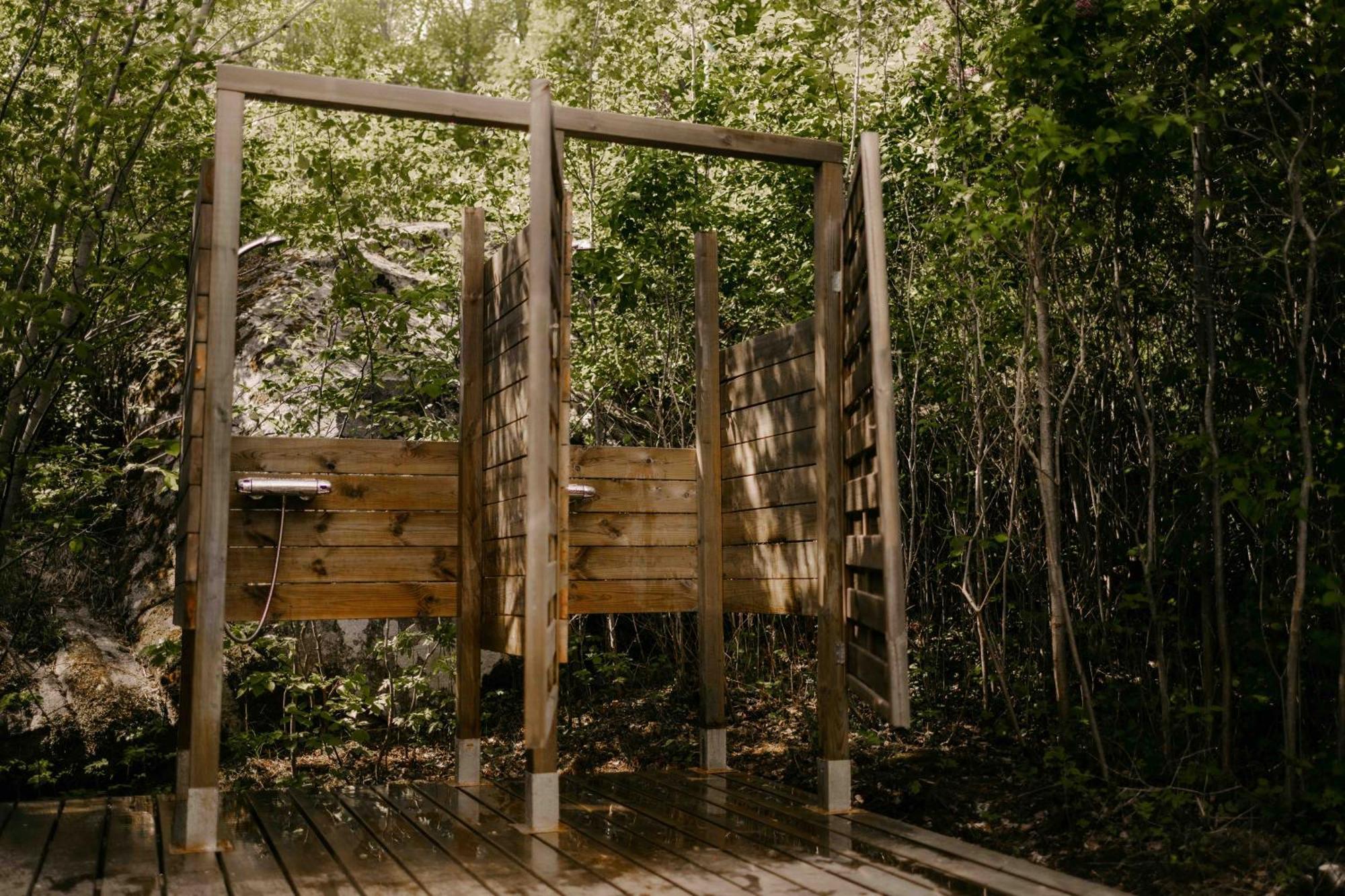 Falkeroed - Lyxig Glamping I Naturreservat Ink Frukost Grebbestad Exterior photo