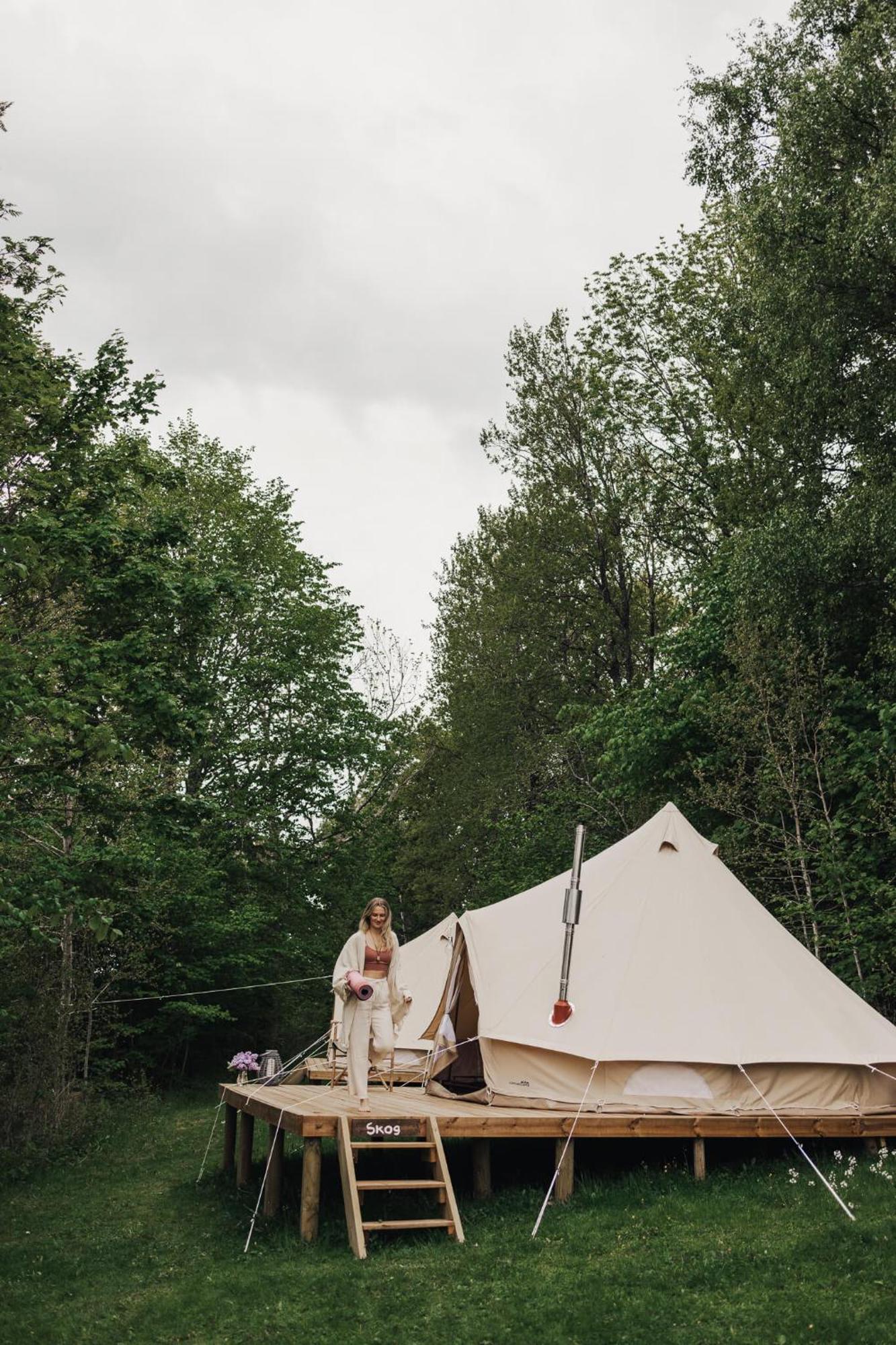 Falkeroed - Lyxig Glamping I Naturreservat Ink Frukost Grebbestad Exterior photo